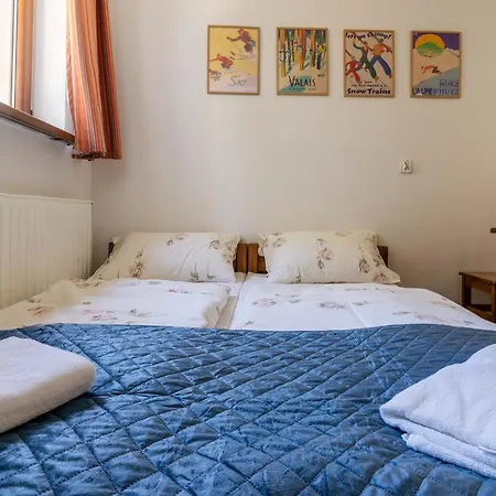 Base Camp Pieniny Hotel *